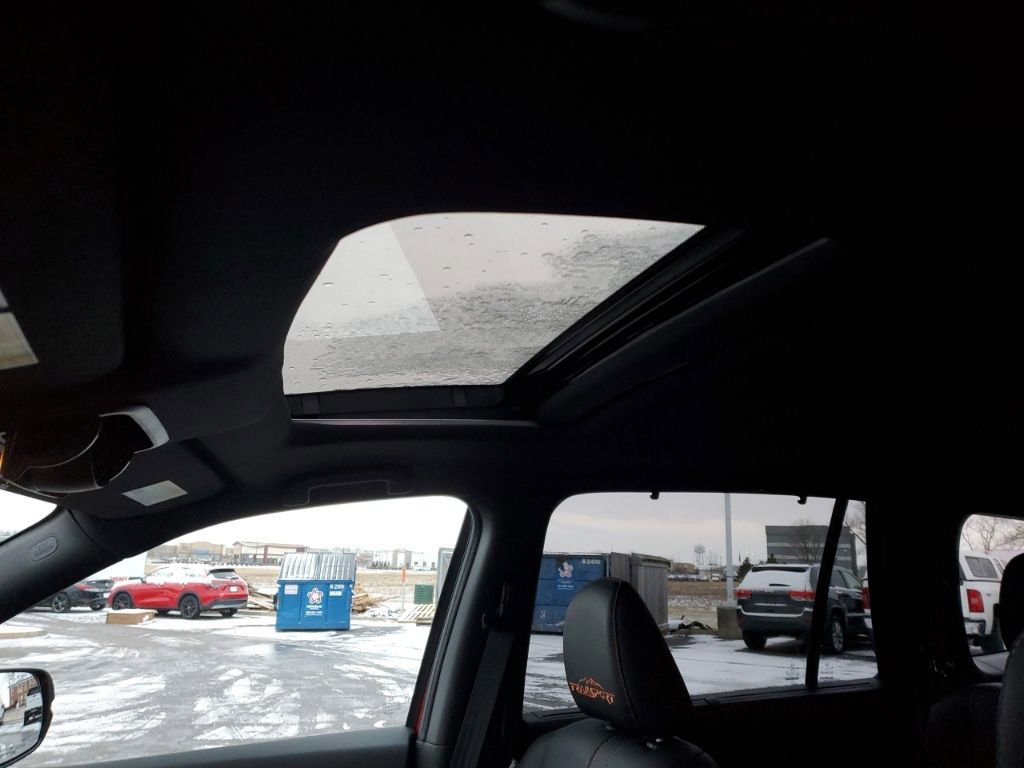 Certified 2023 Honda Passport TrailSport image 16