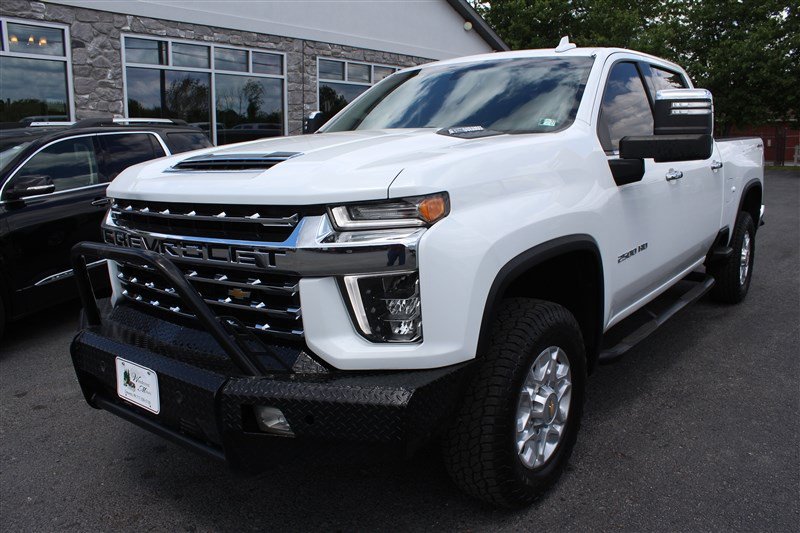 Used 2021 Chevrolet Silverado 2500 LTZ AWD/4WD image 2