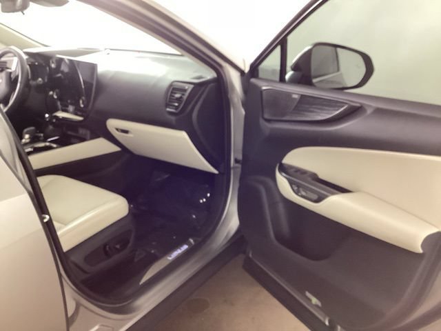 Used 2026 Lexus NX 350 AWD w/ Accessory Package (K3) image 19