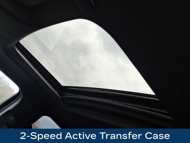 Used 2025 GMC Sierra 2500 AT4 image 21