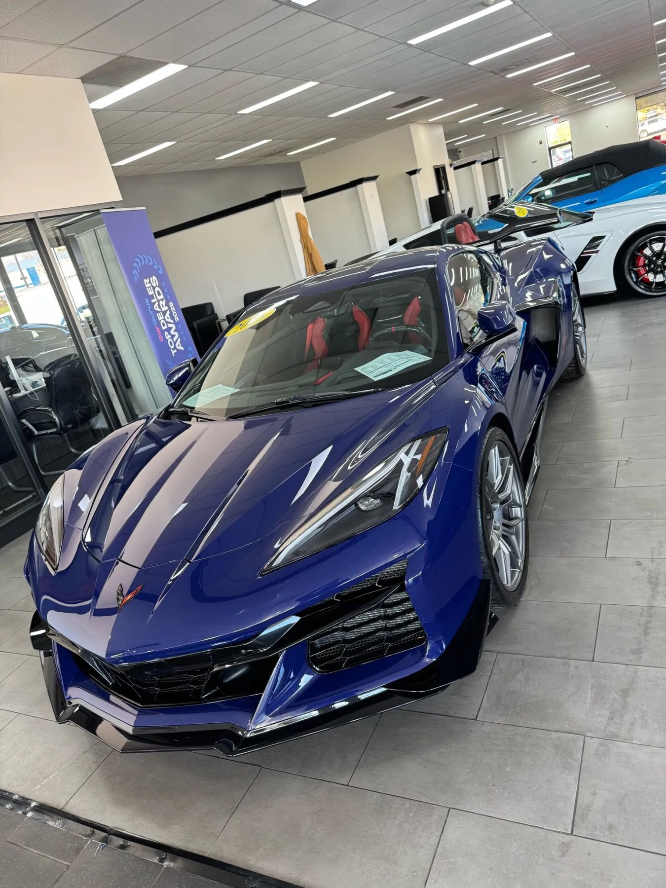 Used 2025 Chevrolet Corvette Z06 image 70