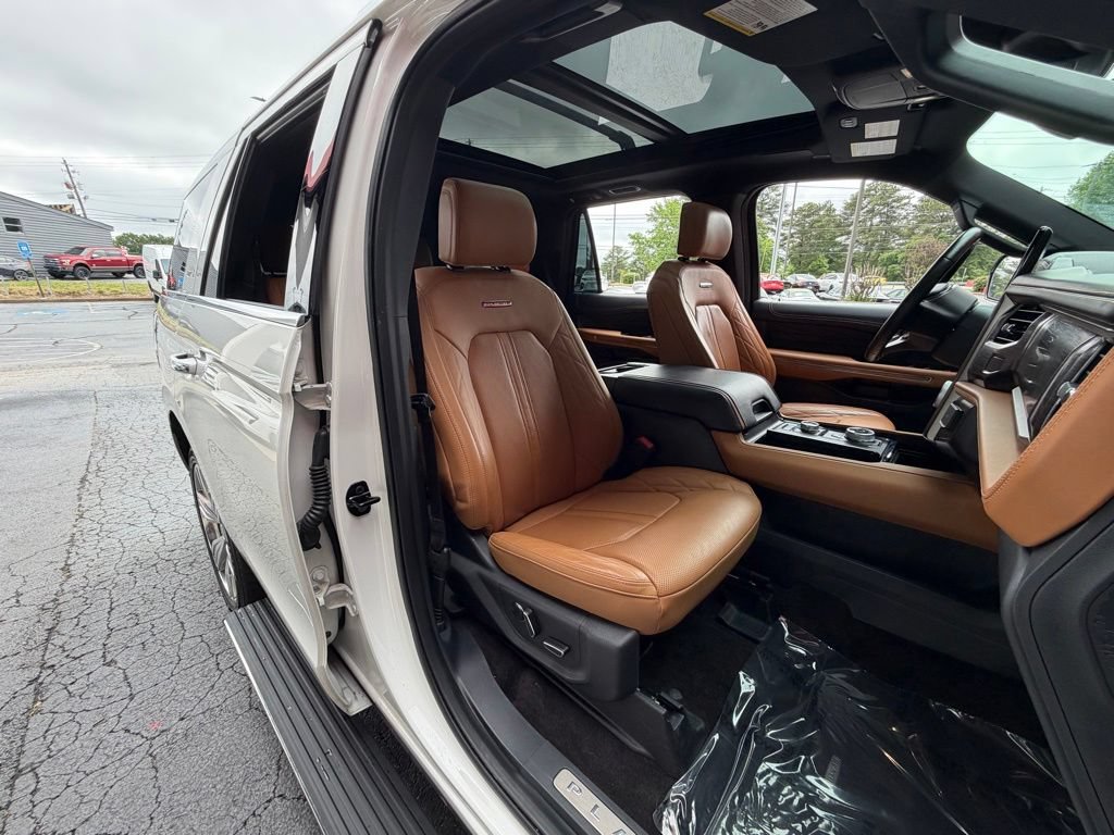 Used 2022 Ford Expedition Platinum AWD/4WD image 36