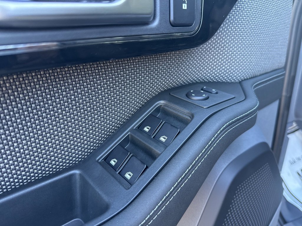 Used 2024 INEOS Grenadier Base image 22