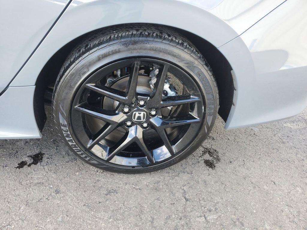 Certified 2025 Honda Civic Sport image 11