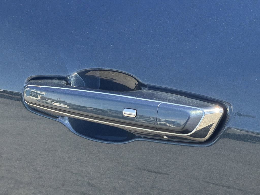 Used 2024 GMC Acadia Denali w/ Super Cruise Package image 37