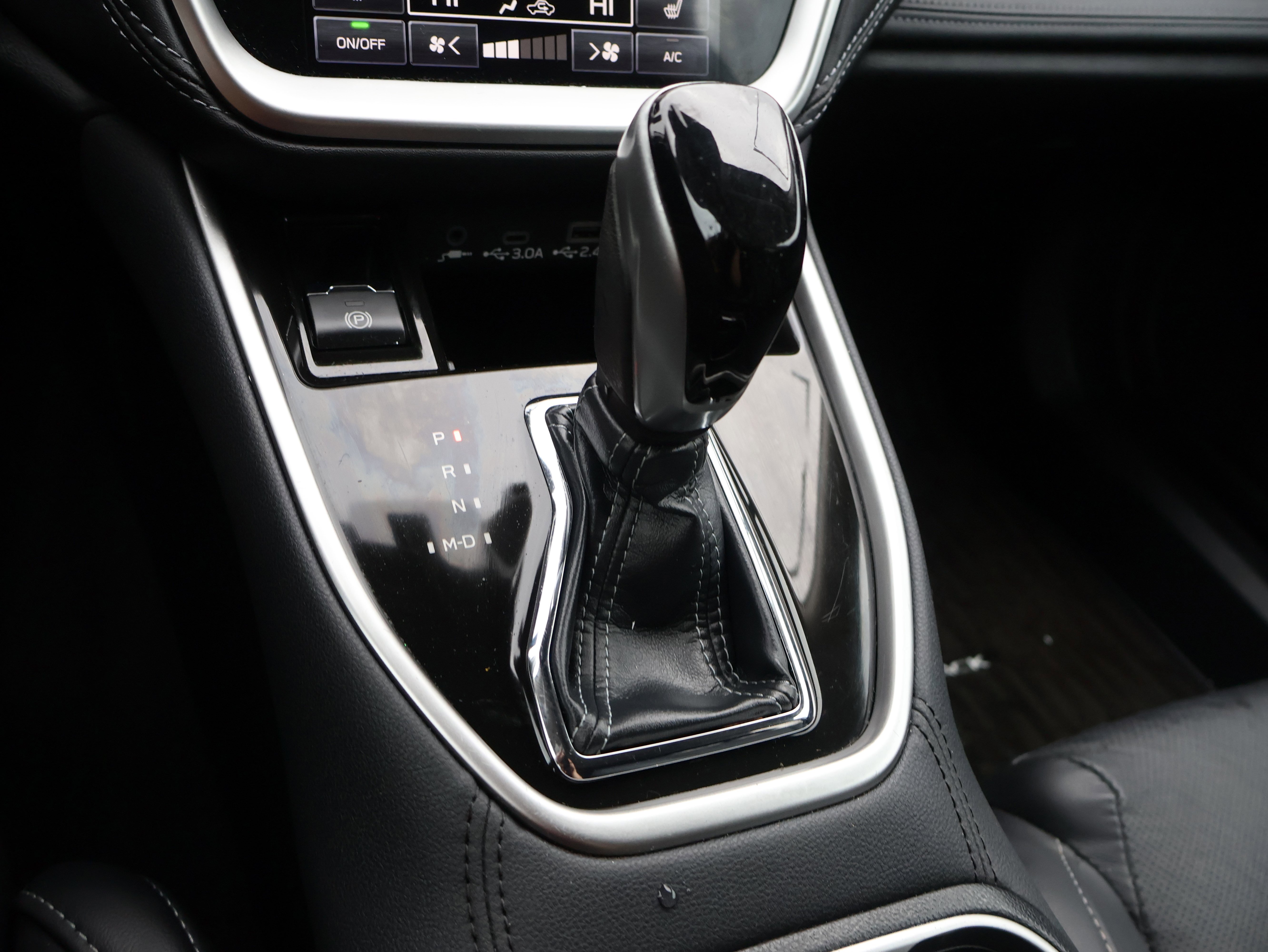 Used 2023 Subaru Outback Limited image 27