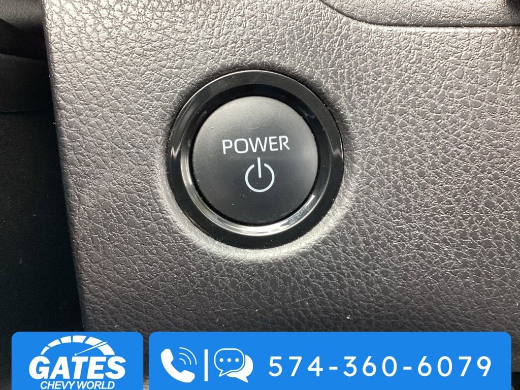 Used 2025 Toyota Camry LE FWD image 19