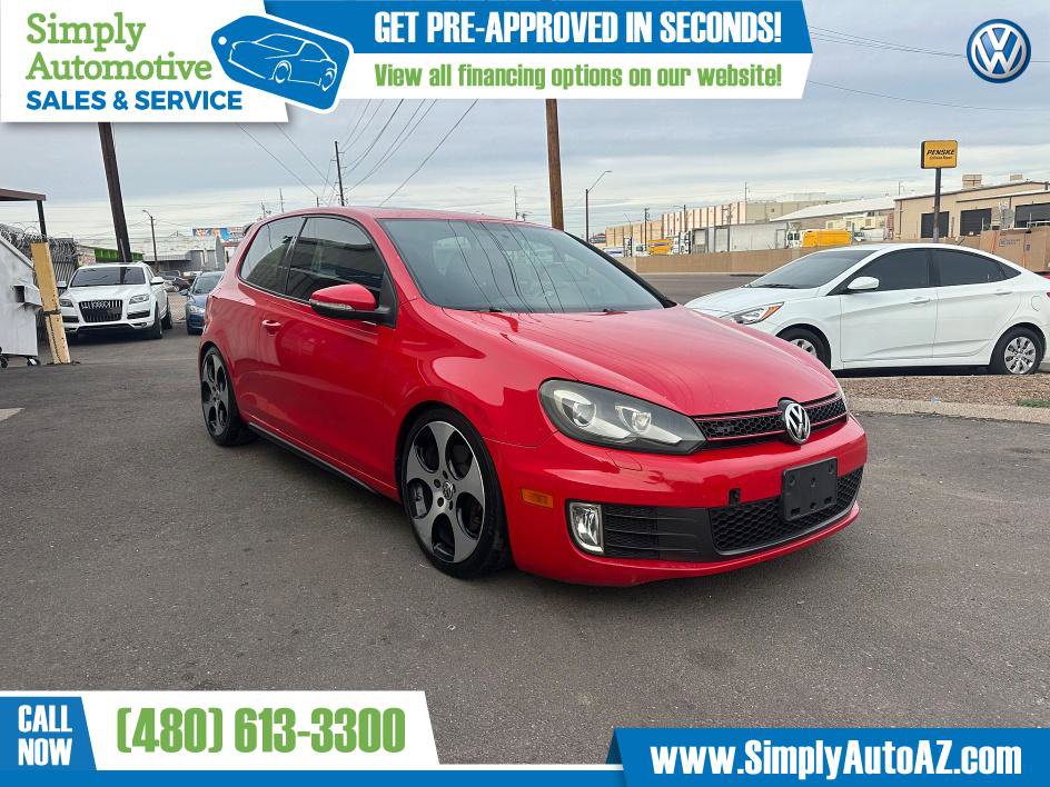Used 2010 Volkswagen GTI 2-Door image 2