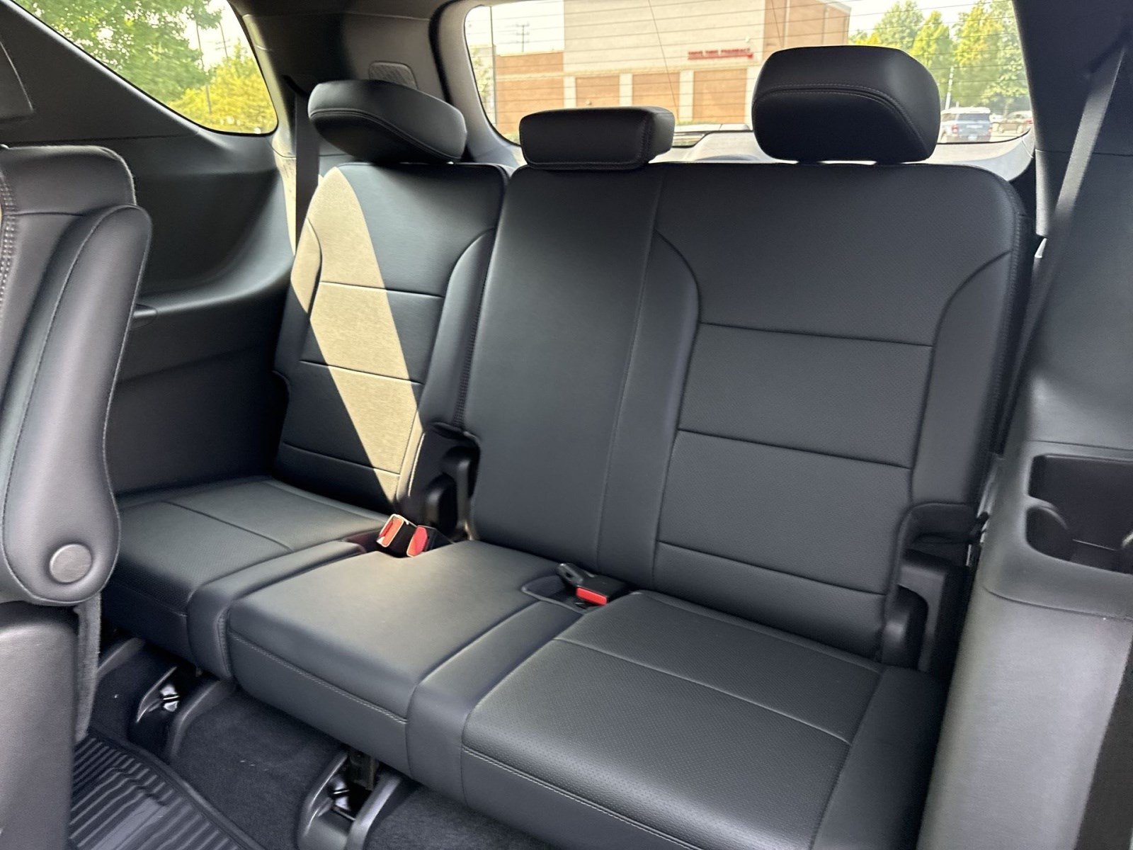 New 2026 Chevrolet Traverse High Country w/ LPO, Floor Liner Package AWD/4WD image 22
