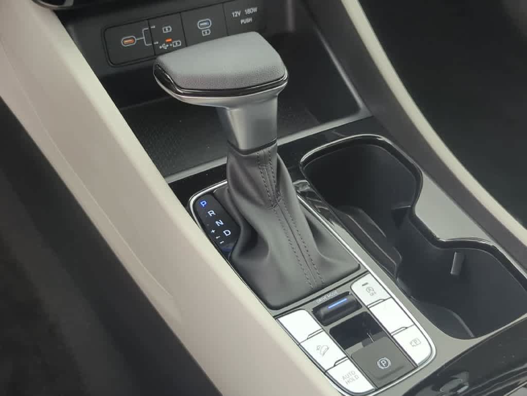New 2026 Hyundai Tucson SEL FWD image 32