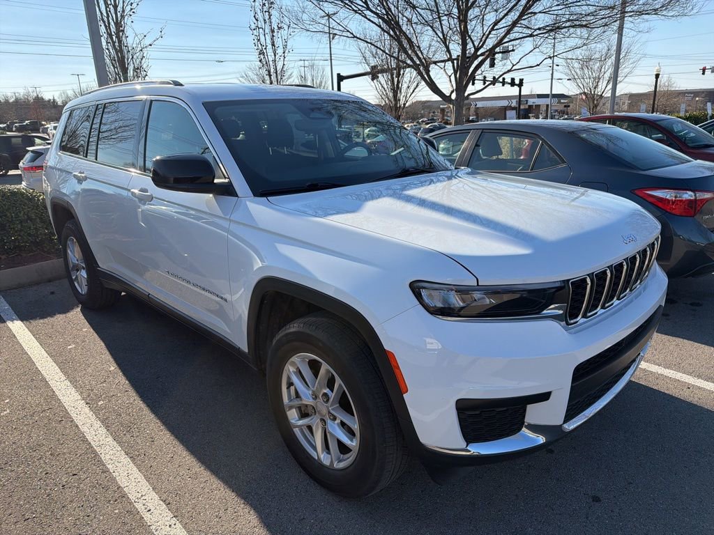 Used 2023 Jeep Grand Cherokee L Laredo image 33