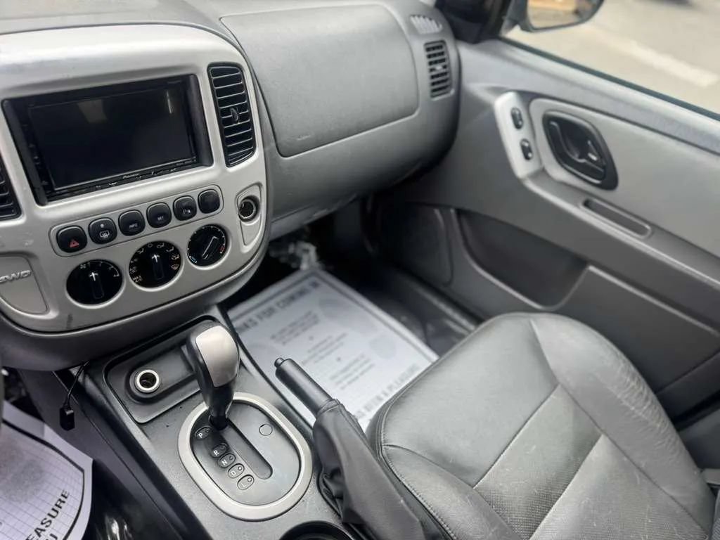 Used 2007 Ford Escape 4WD Hybrid image 15