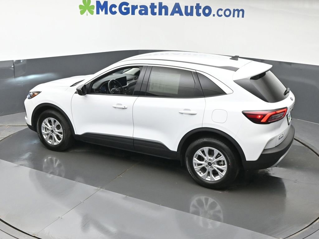 Used 2023 Ford Escape Active w/ Tech Pack #1 AWD/4WD image 19
