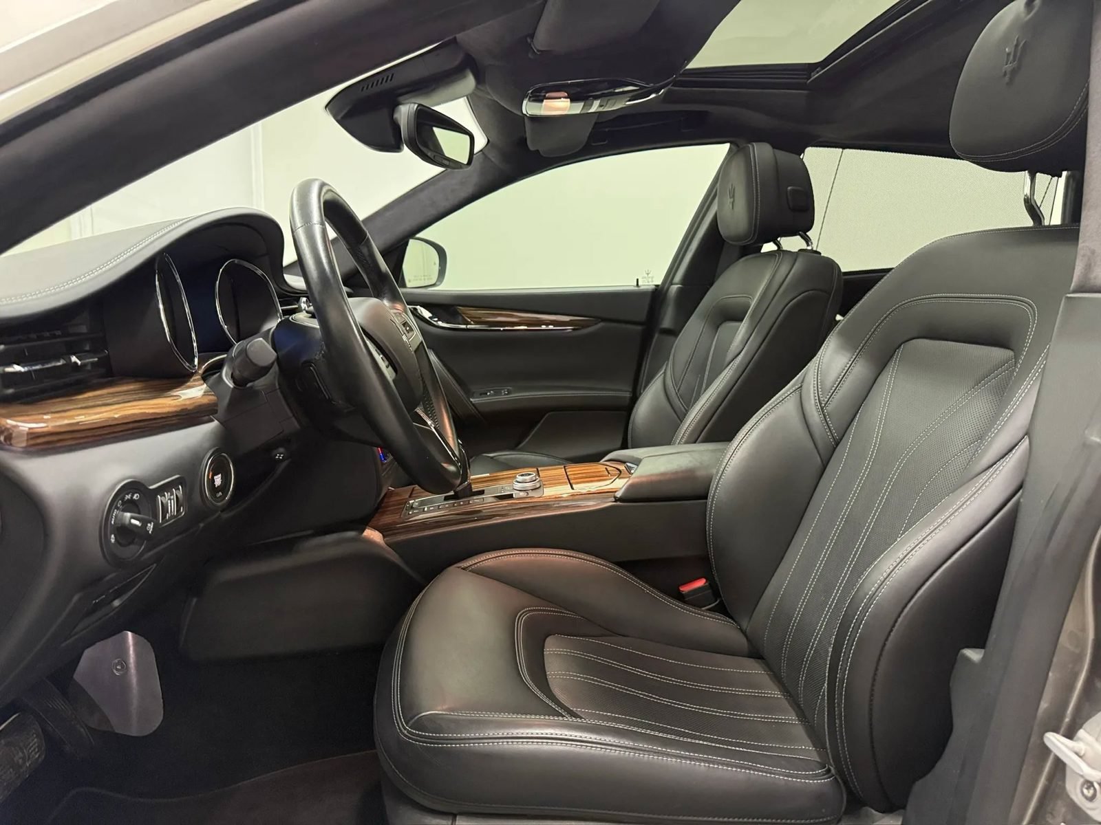 Used 2018 Maserati Quattroporte S GranLusso RWD image 16