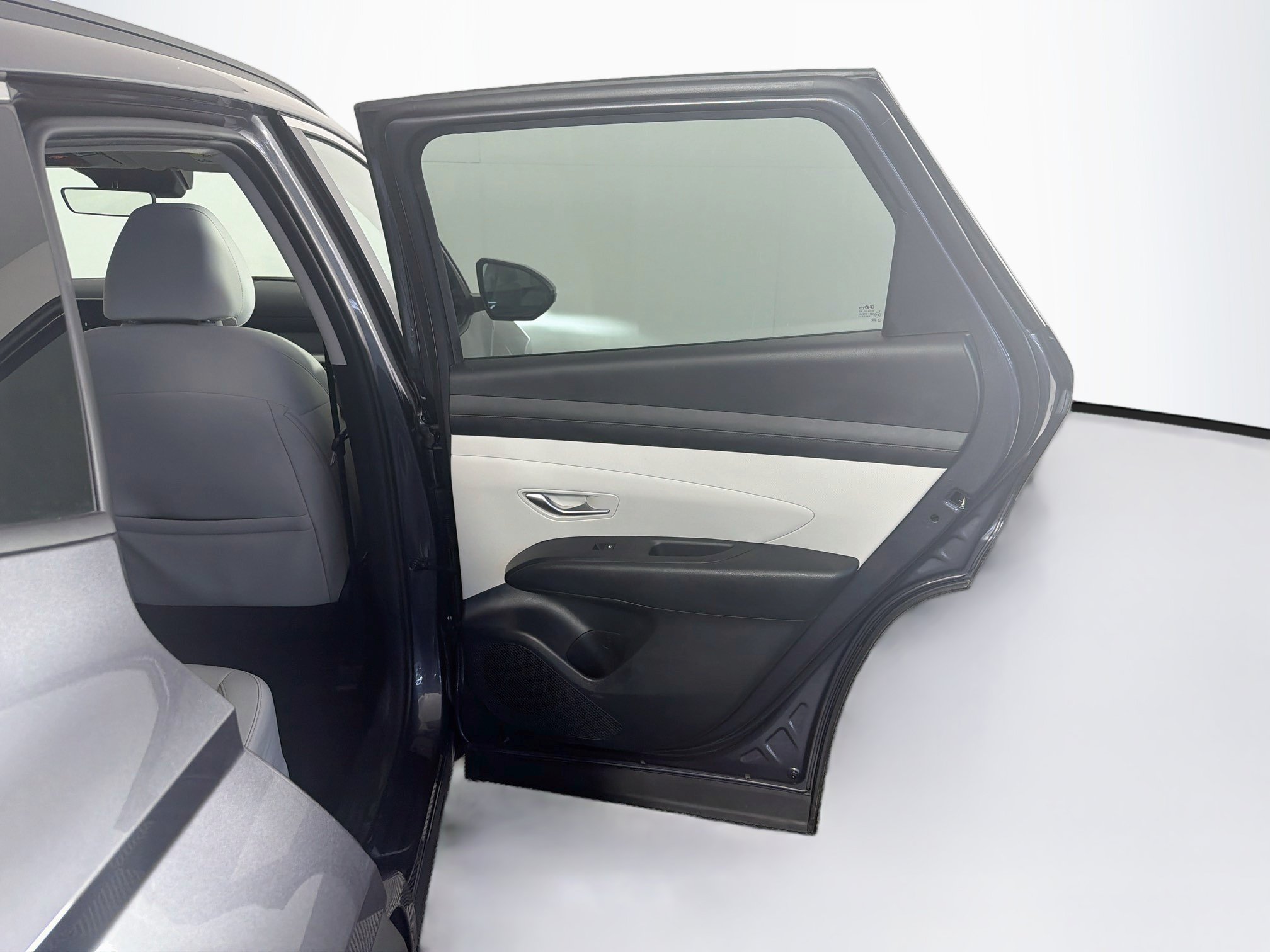 Used 2025 Hyundai Tucson Blue AWD/4WD image 32