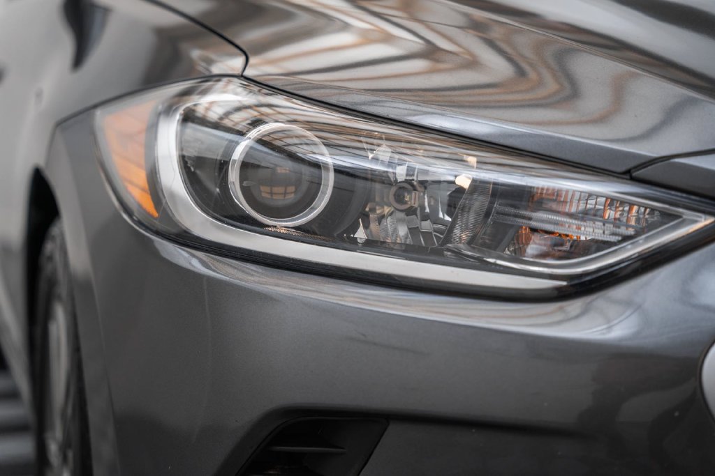 Used 2018 Hyundai Elantra SEL FWD image 10