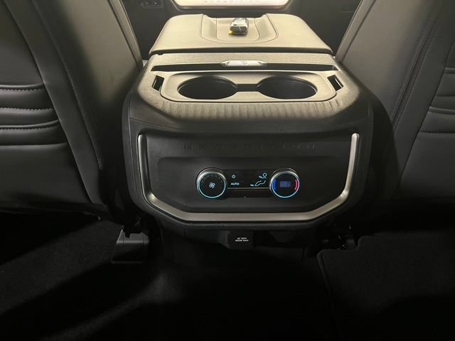 Used 2025 Ford Expedition Max Active AWD/4WD image 24