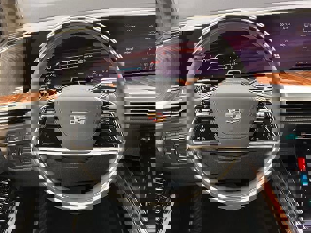 Used 2026 Cadillac Escalade Platinum Sport w/ LPO, ONYX Package image 15