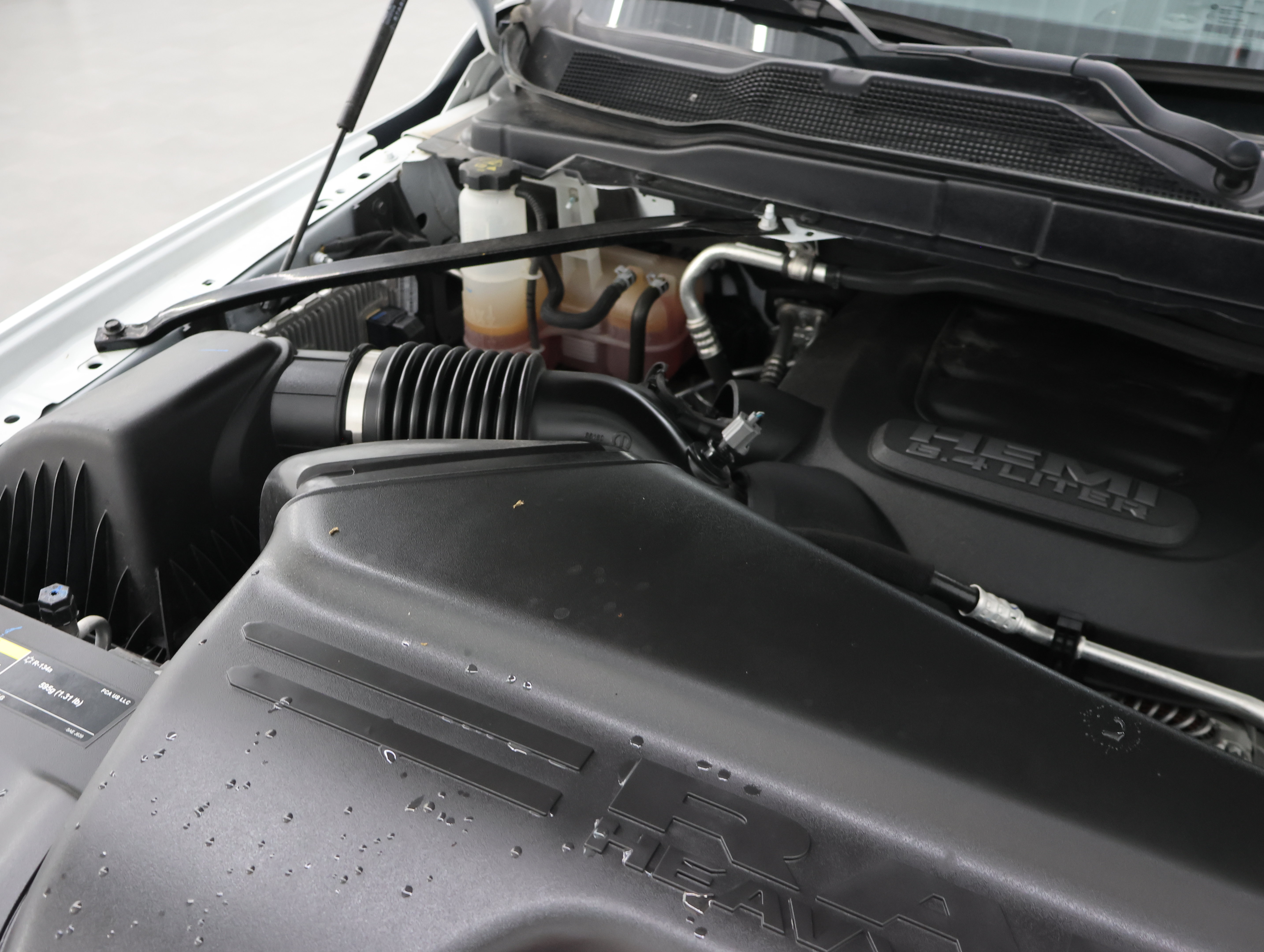 Used 2024 RAM 2500 Big Horn w/ Night Edition AWD/4WD image 19