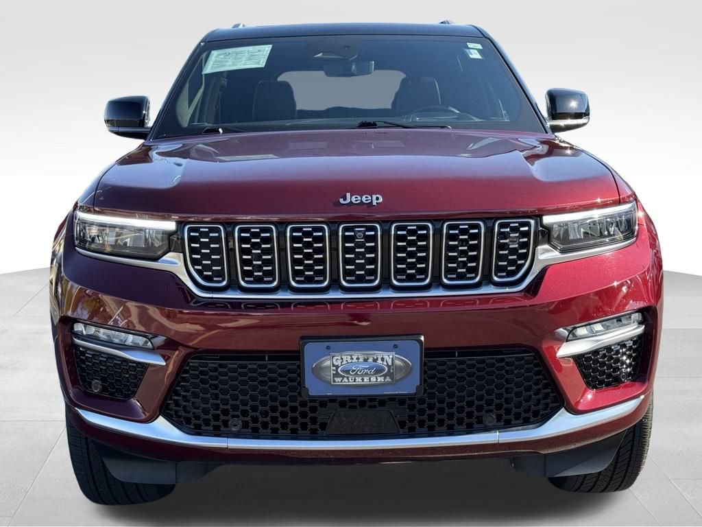 Used 2023 Jeep Grand Cherokee Summit image 10