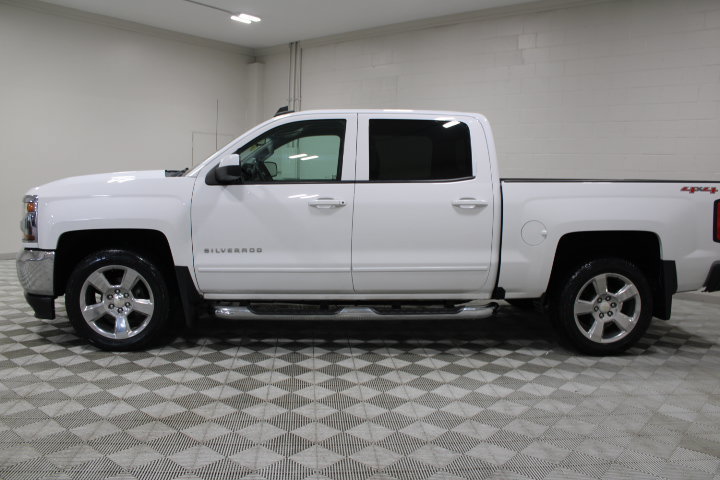 Used 2017 Chevrolet Silverado 1500 LT w/ All Star Edition AWD/4WD image 8