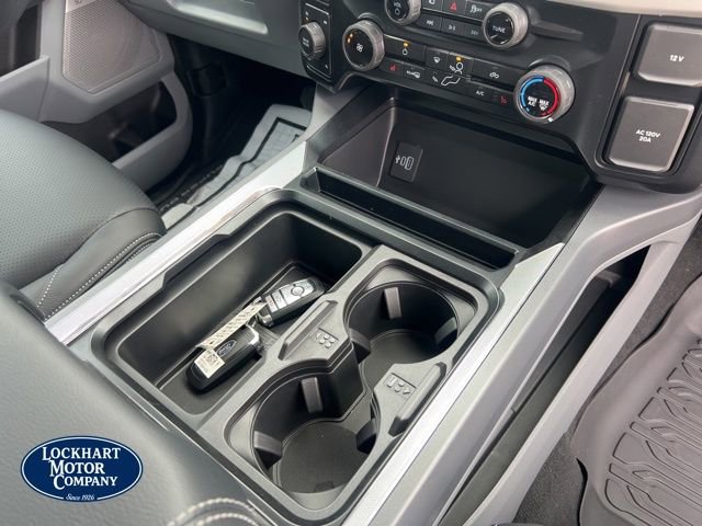New 2025 Ford F250 XLT w/ Black Appearance Package image 46