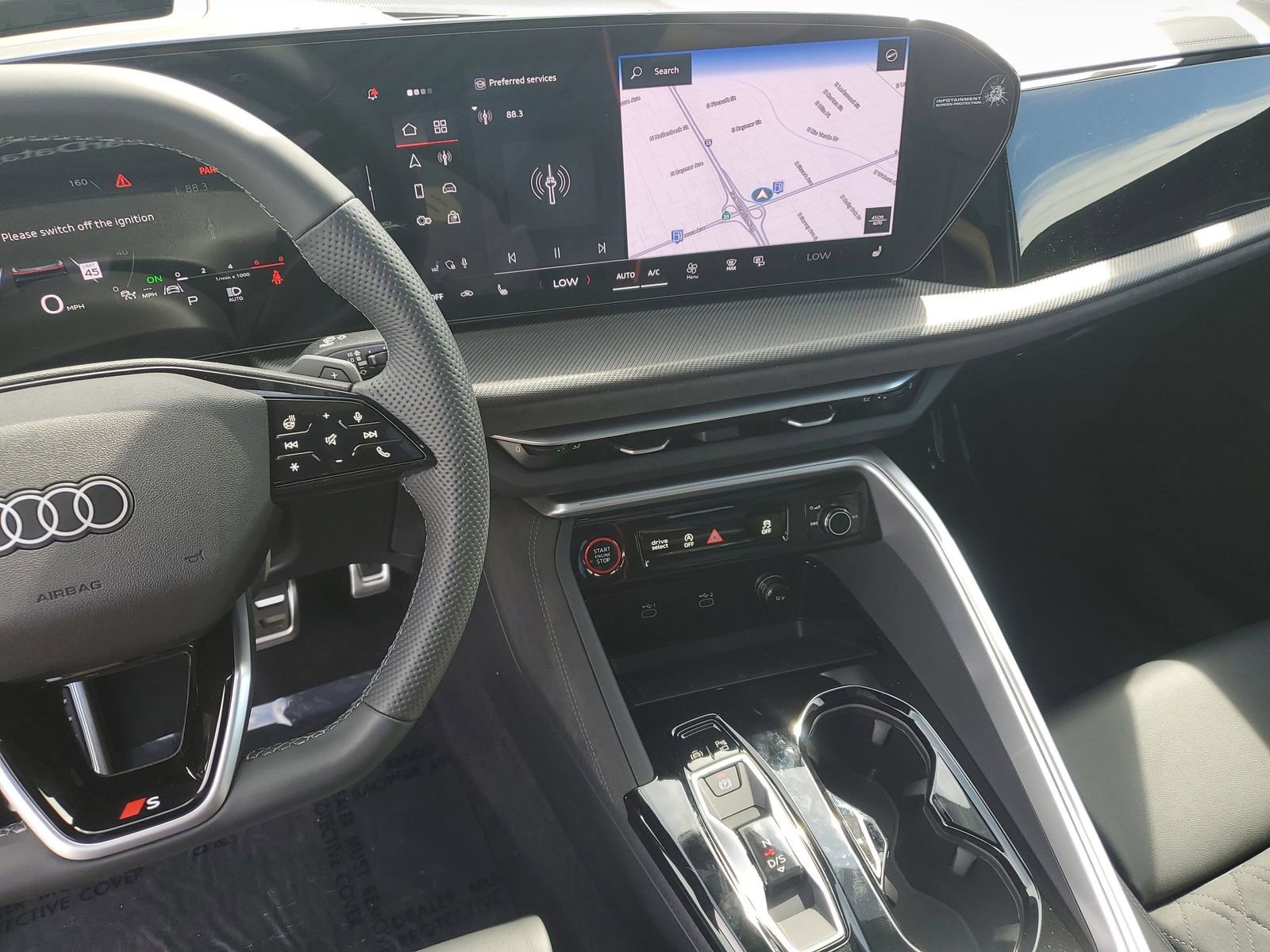 New 2025 Audi SQ5 Premium Plus image 24