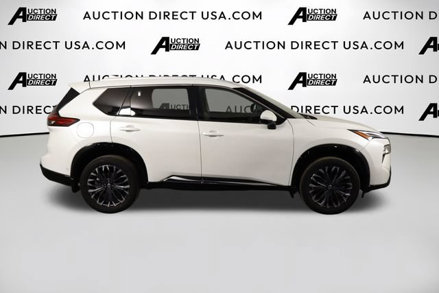 Used 2024 Nissan Rogue Platinum FWD image 48