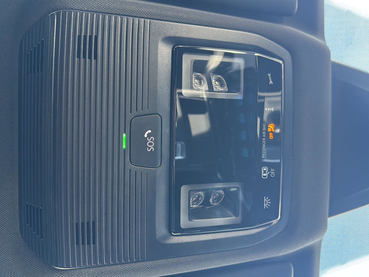 New 2026 Volkswagen Atlas Cross Sport SE image 19