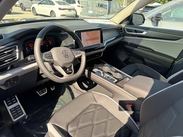 New 2026 Volkswagen Atlas Peak Edition AWD/4WD image 15
