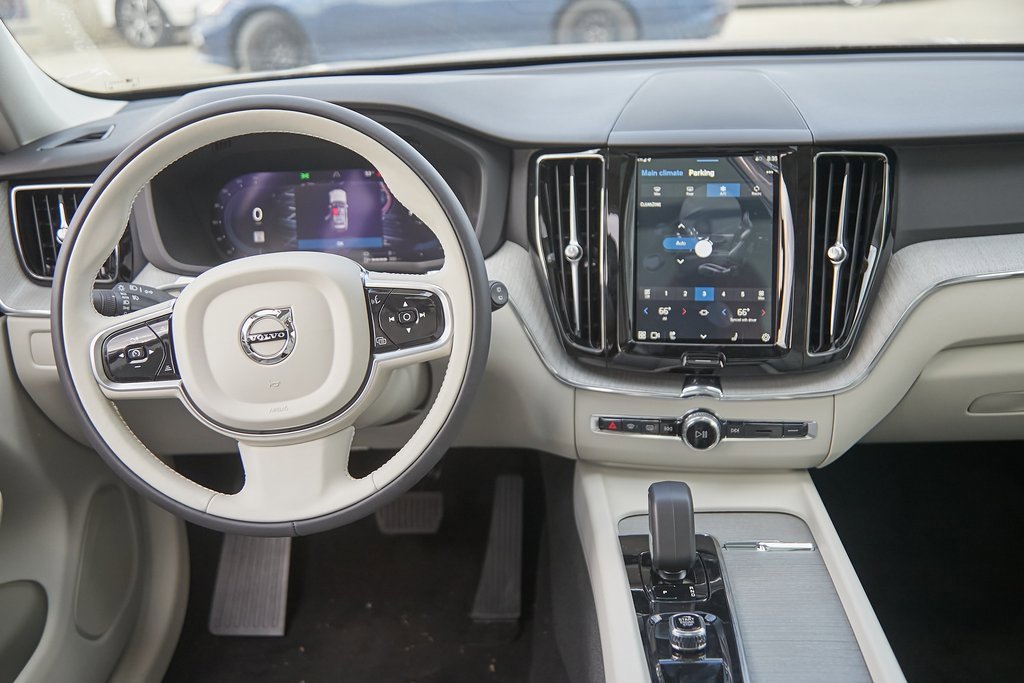 New 2025 Volvo XC60 T8 Plus w/ Protection Package Premier image 23
