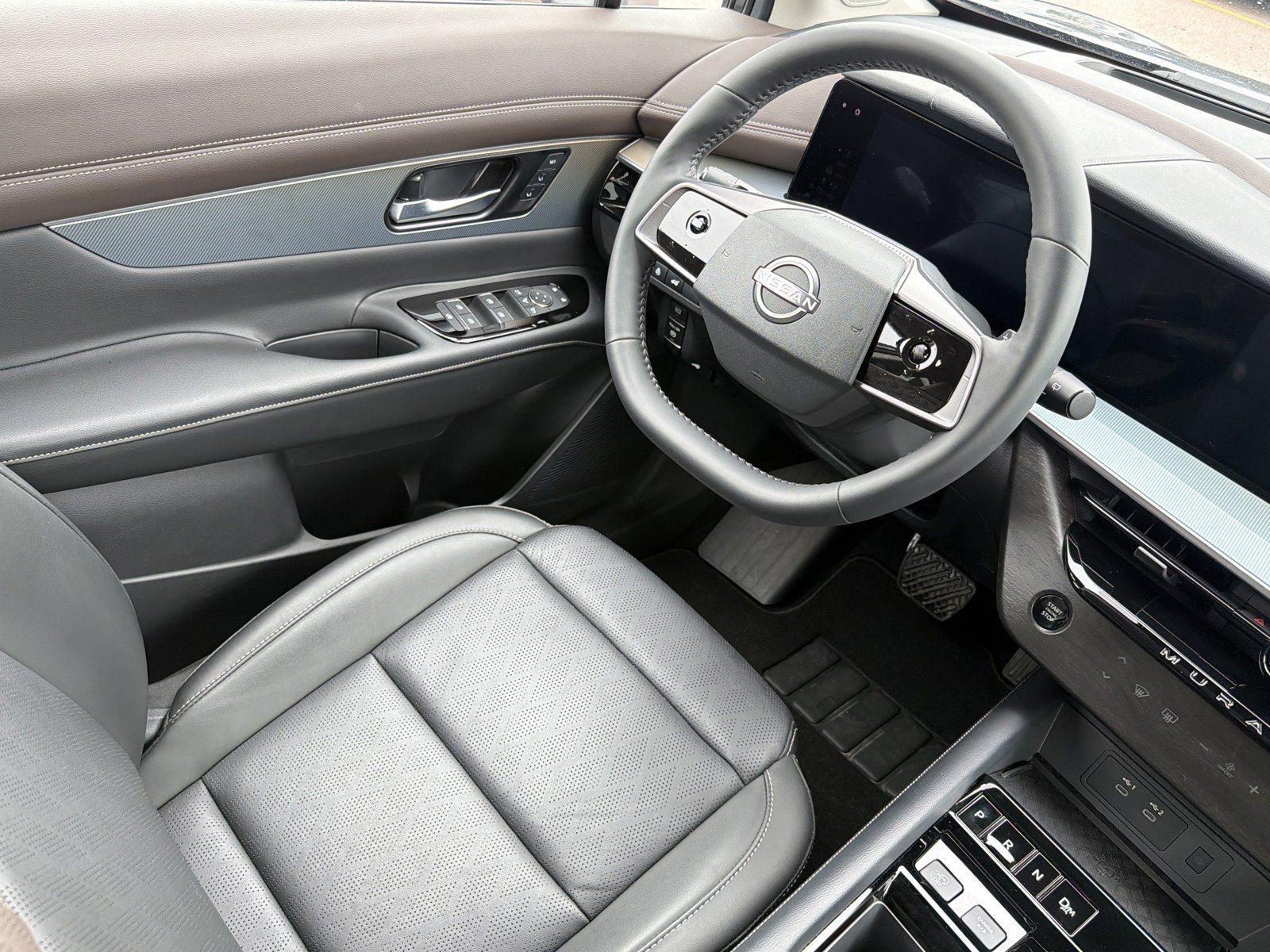 Used 2025 Nissan Murano Platinum w/ Cargo Package AWD/4WD image 9