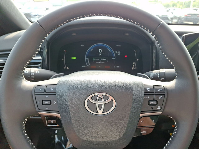 Used 2026 Toyota Camry SE w/ Convenience Package FWD image 17