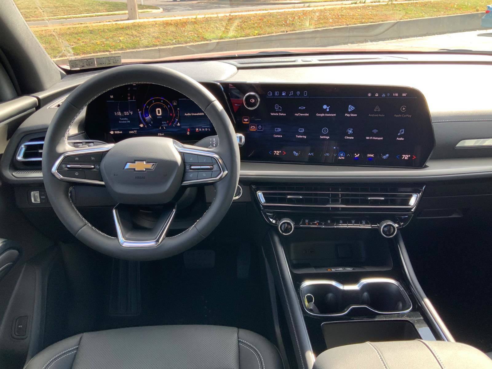 New 2026 Chevrolet Traverse LT w/ LPO, Floor Liner Package AWD/4WD image 16