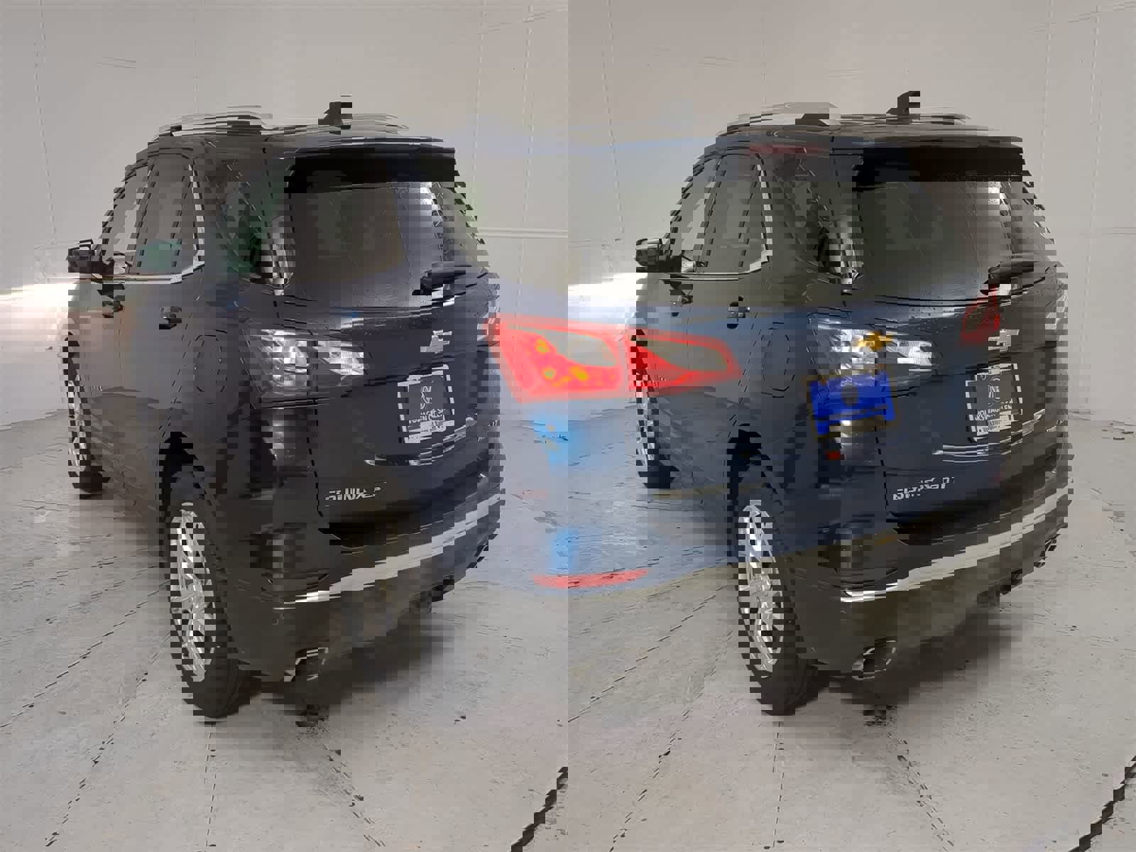 Used 2019 Chevrolet Equinox LT image 4