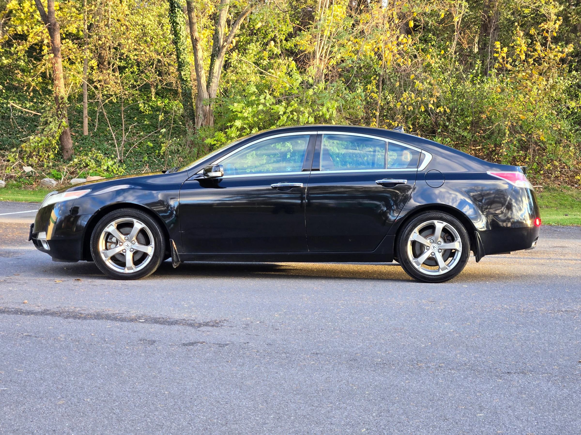 Used 2010 Acura TL SH-AWD image 31