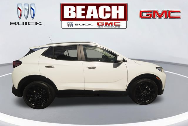 Used 2024 Buick Encore GX Sport Touring w/ Experience Buick Package FWD image 2