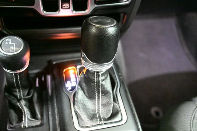 Used 2021 Jeep Wrangler Unlimited Sahara image 30