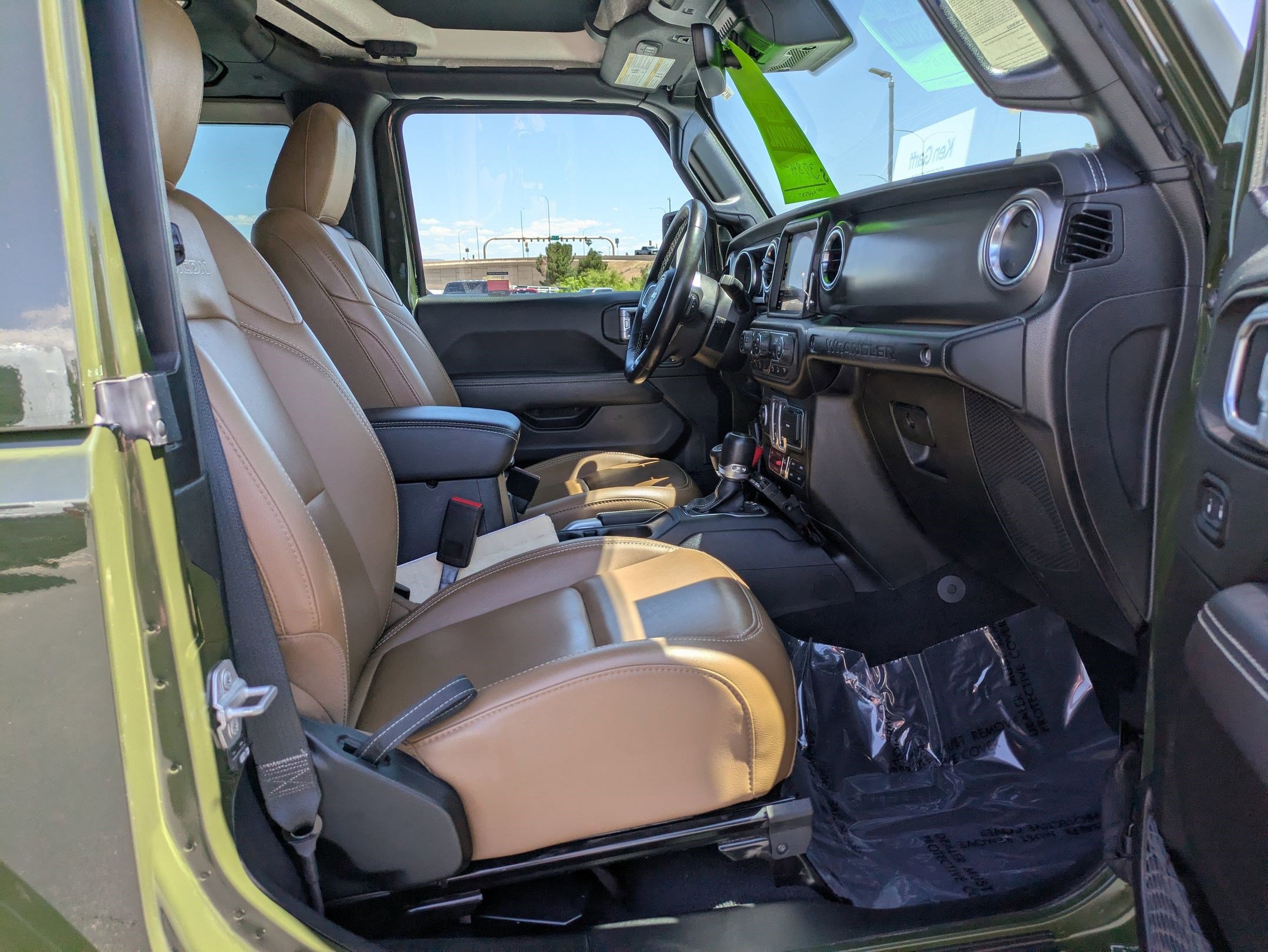 Used 2021 Jeep Wrangler Rubicon AWD/4WD image 30