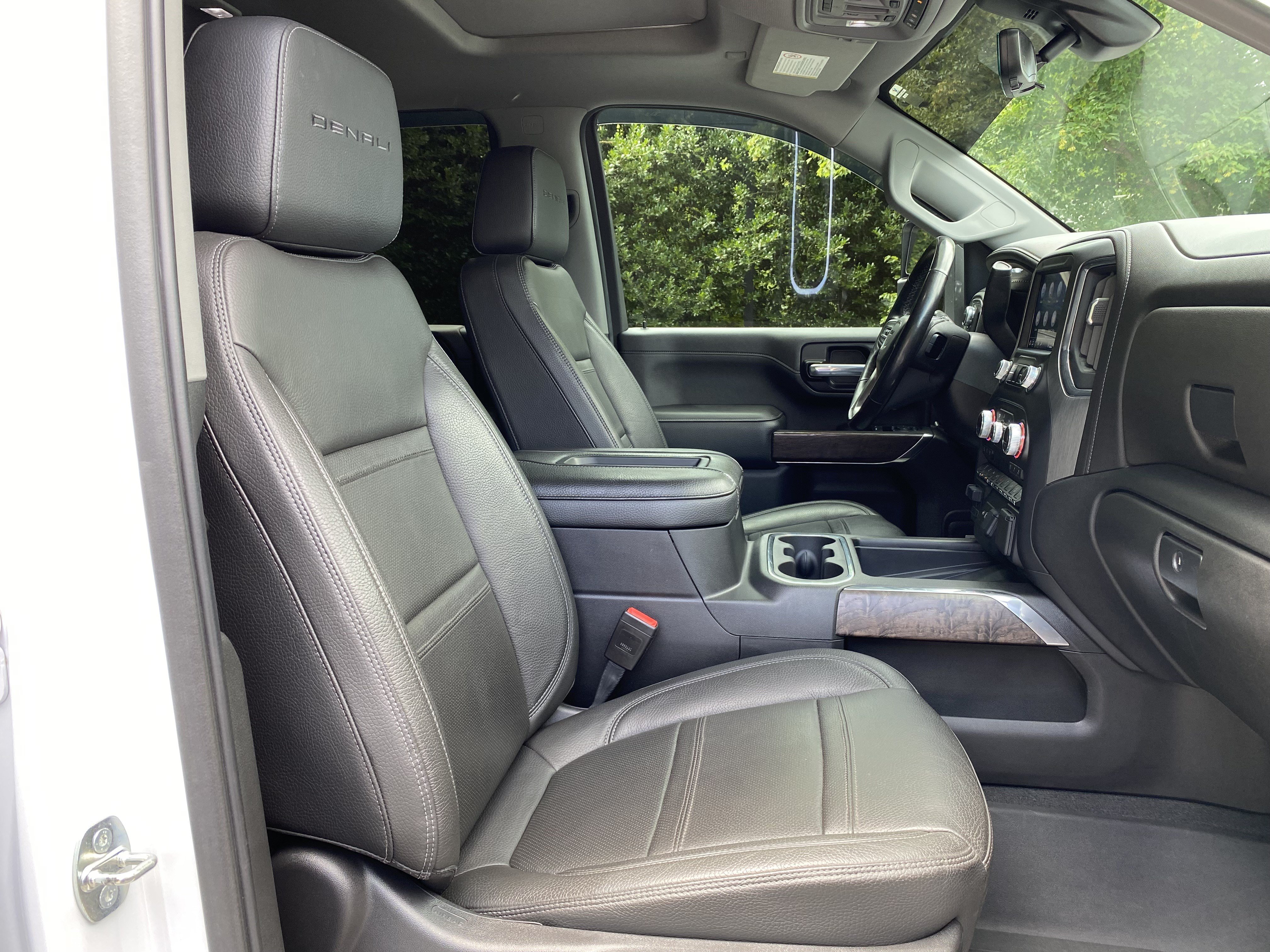 Used 2022 GMC Sierra 2500 Denali w/ Denali Ultimate Package AWD/4WD image 39