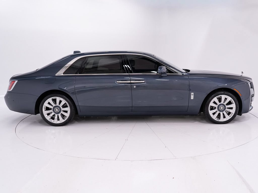 Certified 2023 Rolls-Royce Ghost Extended Wheelbase w/ Ghost Package AWD/4WD image 6