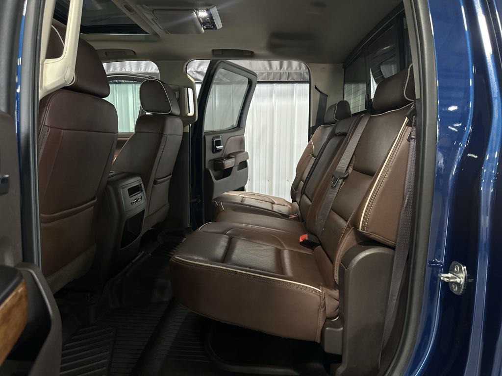 Used 2016 Chevrolet Silverado 2500 High Country w/ Duramax Plus Package image 41