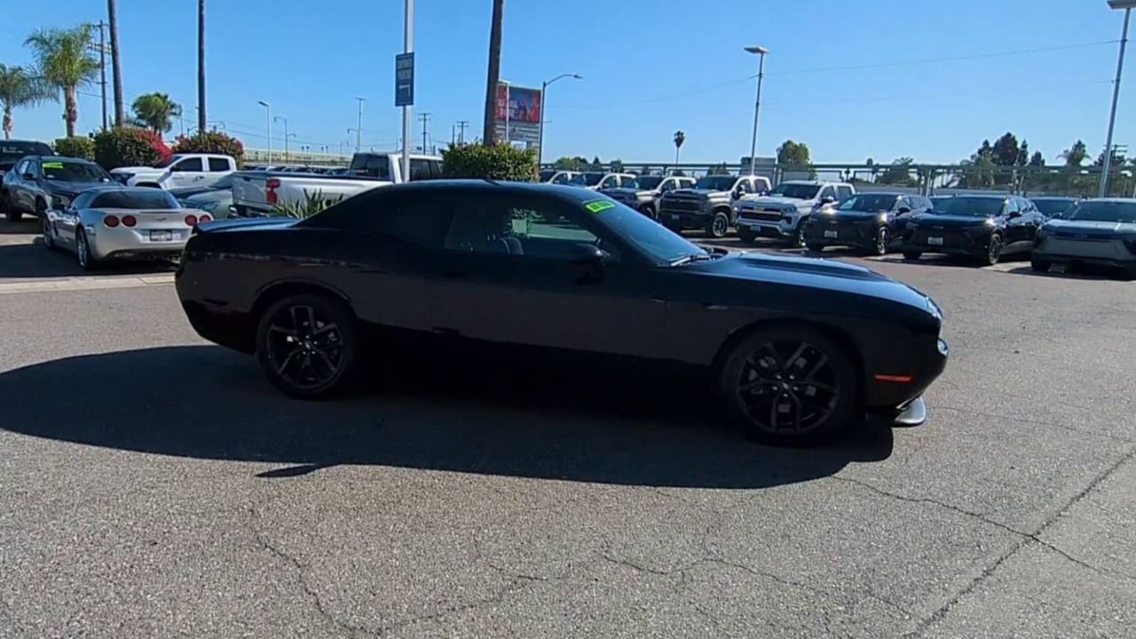 Used 2023 Dodge Challenger GT w/ Blacktop Package RWD image 9