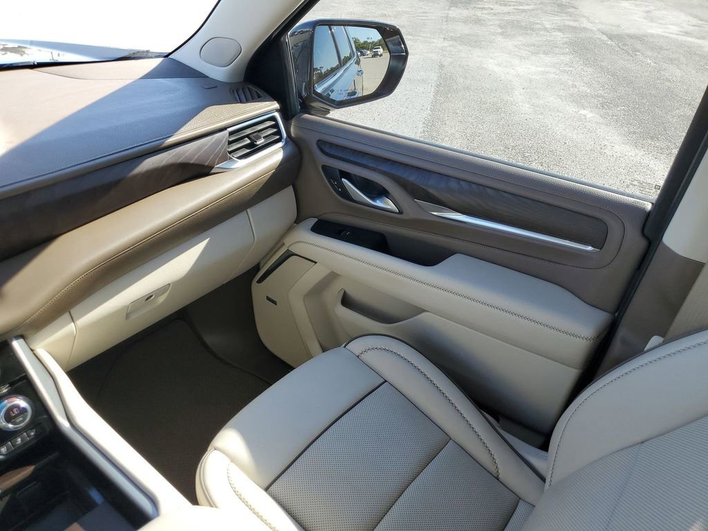 Used 2022 GMC Yukon Denali w/ Max Trailering Package image 26