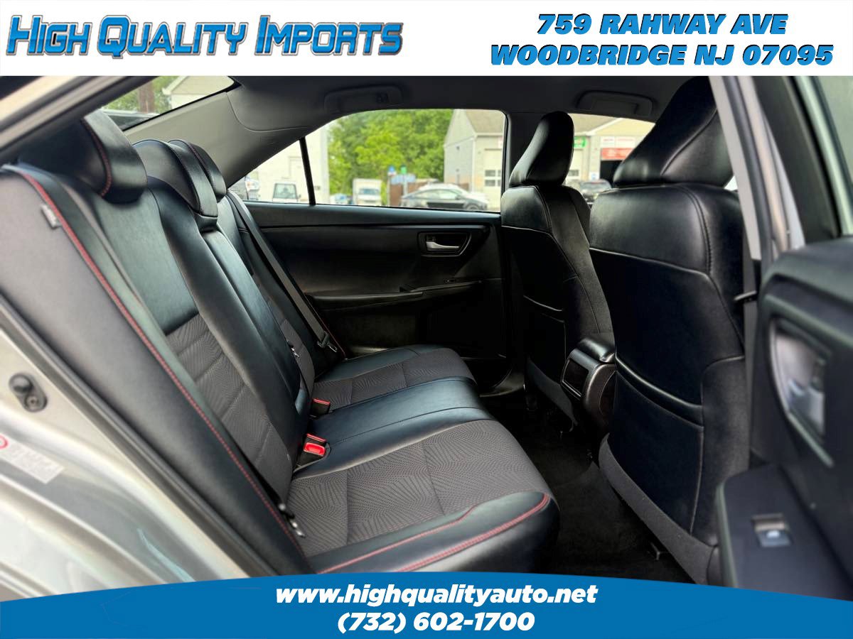 Used 2017 Toyota Camry SE FWD image 18