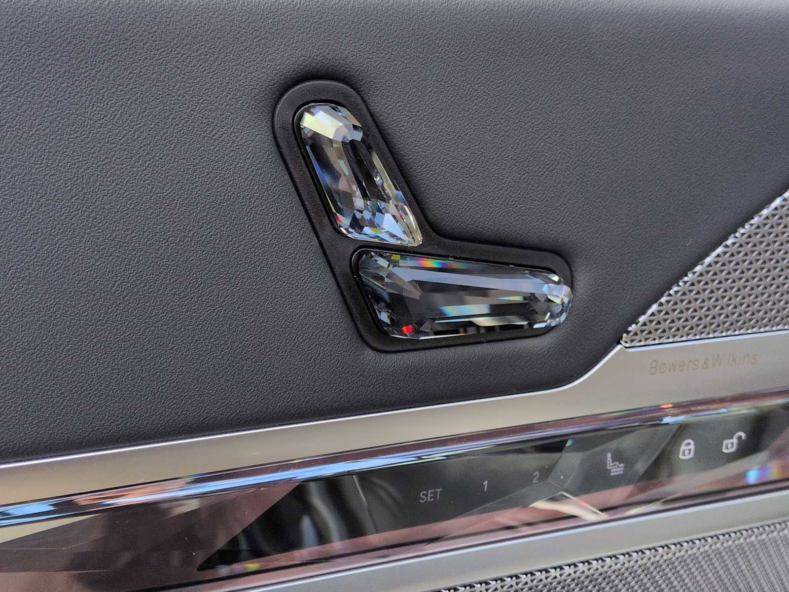 New 2026 BMW i7 xDrive60 w/ Executive Package image 18