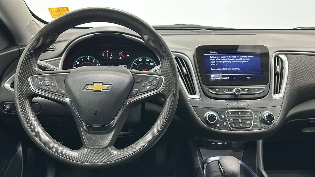 Used 2024 Chevrolet Malibu LT FWD image 10