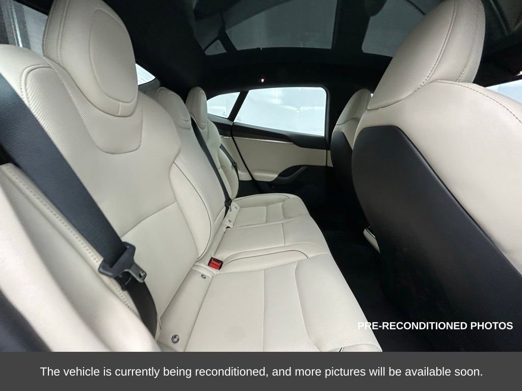 Used 2021 Tesla Model S Plaid image 13