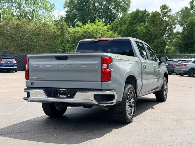 Used 2024 Chevrolet Silverado 1500 LT AWD/4WD image 5