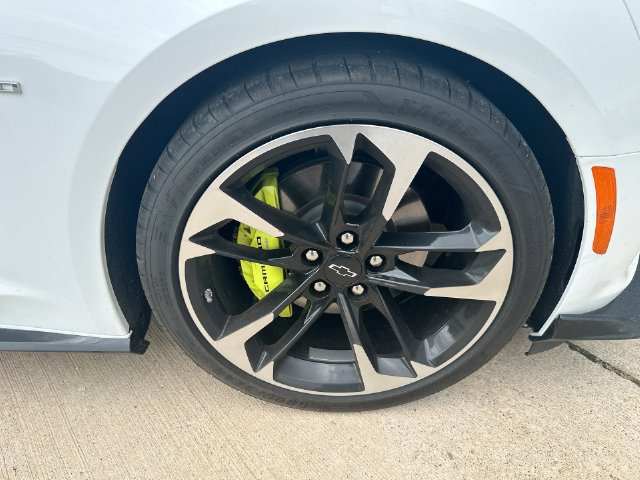 Used 2023 Chevrolet Camaro SS RWD image 52